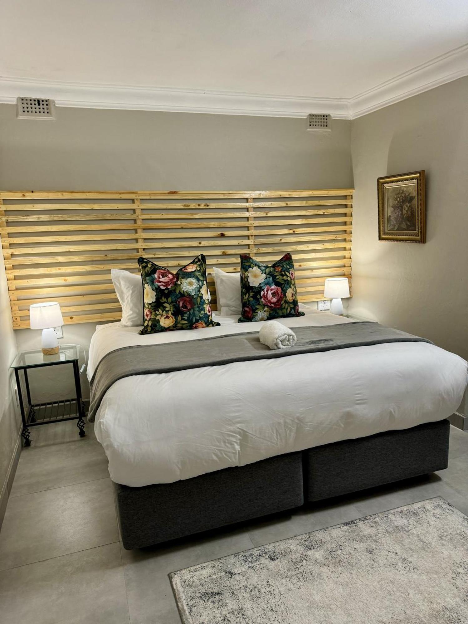 Churchill House Hillcrest Dış mekan fotoğraf